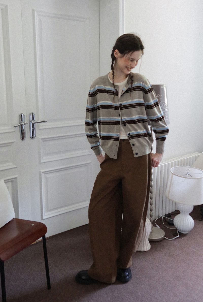 Farbig gestreifte Strickjacke aus weicher Kaschmirmischung für Damen_voghion.com