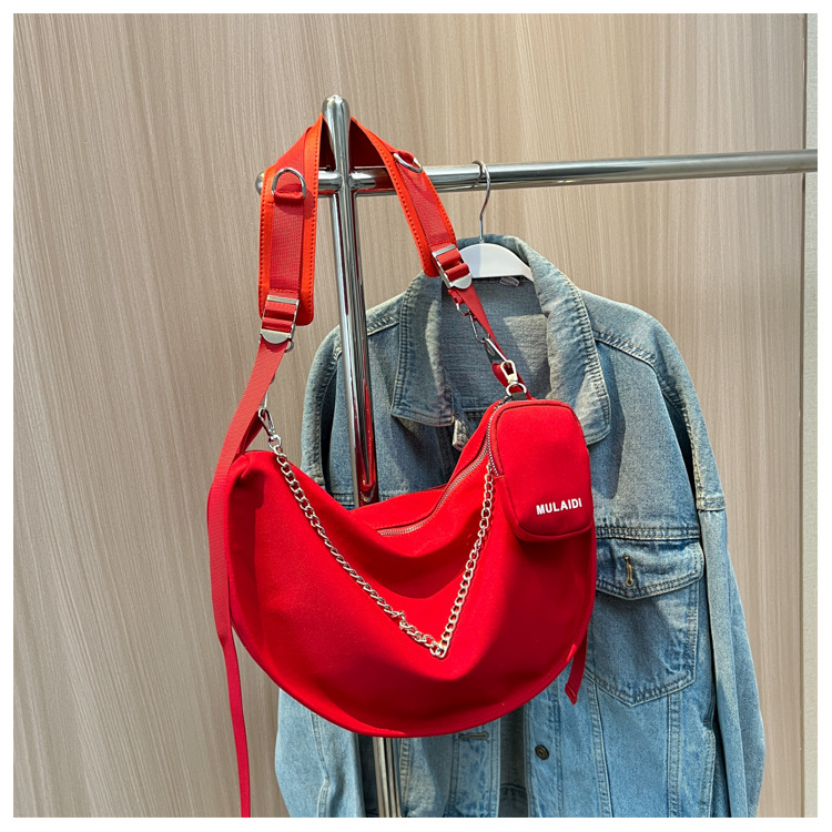 Borsa da donna di grande capacità autunno e inverno versatile 2023 nuova borsa a tracolla monospalla, borsa di stoffa rossa per madre e figlio, borsa per gnocchi di nicchia_voghion.com