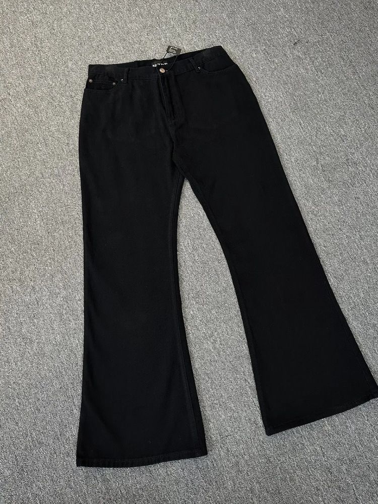 Jeans neri parigini bootcut – Denim Cleanfit High Street da uomo (gamba dritta a svasata, lavaggio vintage)_voghion.com