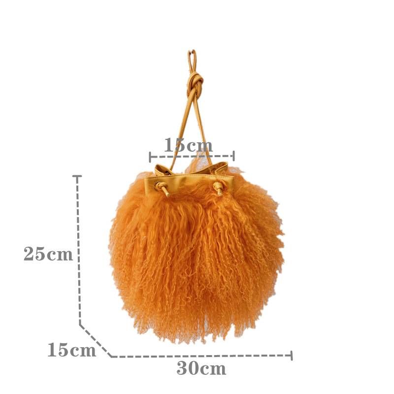 Ensemble de chaussures pour femme : pantoufles et sac fourre-tout en fausse peau de mouton – Chaussures moelleuses avec sac assorti (confortables et mignonnes)_voghion.com