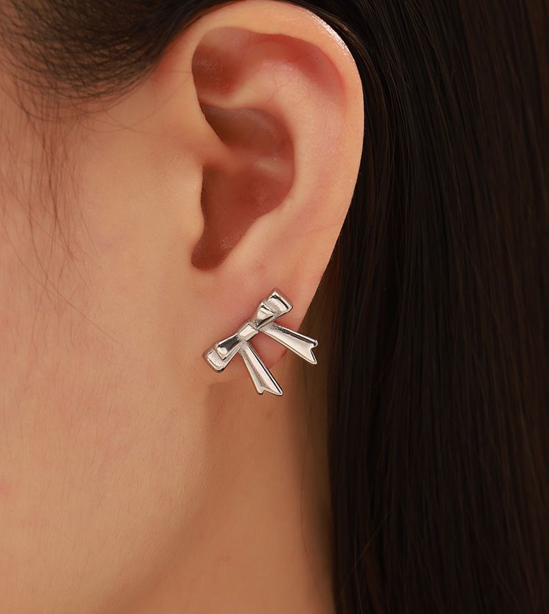 1 paire de clous d'oreilles en acier inoxydable 304 de style simple et classique avec nœud papillon_voghion.com
