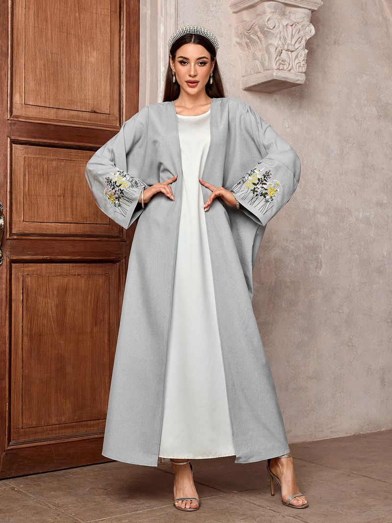 Women's Clothing Middle East Muslim Clothing Robe Embroidered Cardigan Dress Long Dress Bat Sleeve_voghion.com
