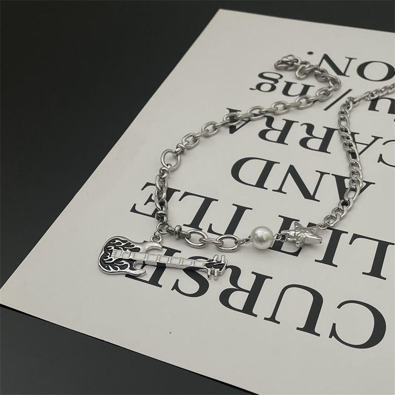 Hip-Hop Flame Rock Guitar Women, Cuban Necklace For Men, Ins Style Niche High-End Collarbone Chain_voghion.com