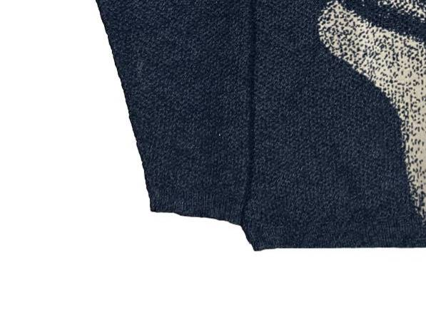 Koyu Estetik Sokak Örgüsü Kazak - Kontrast Detaylara Sahip, Düşük Omuzlu, Uzun Kollu, Gotik Esintili Grafik Desenli Büyük Boy Unisex Kazak_voghion.com