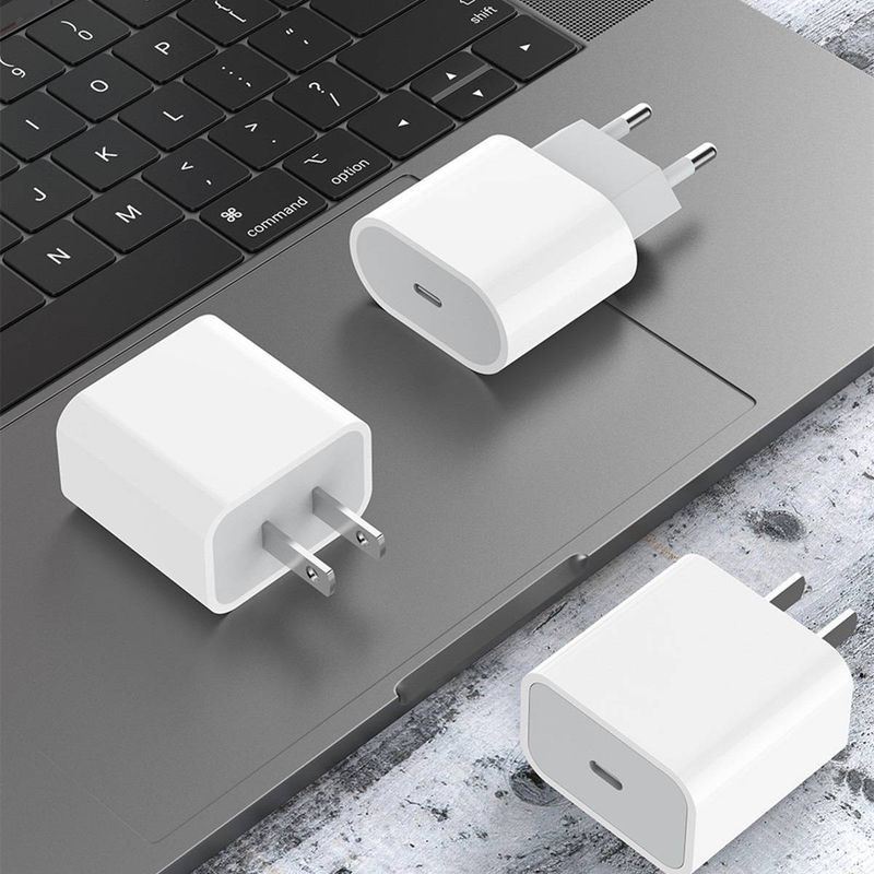 20W PD Fast Charger With Type-C Cable, Universal Wall Charger For IPhone 15/14/13, Huawei, Samsung & More, UL Certified (White)_voghion.com