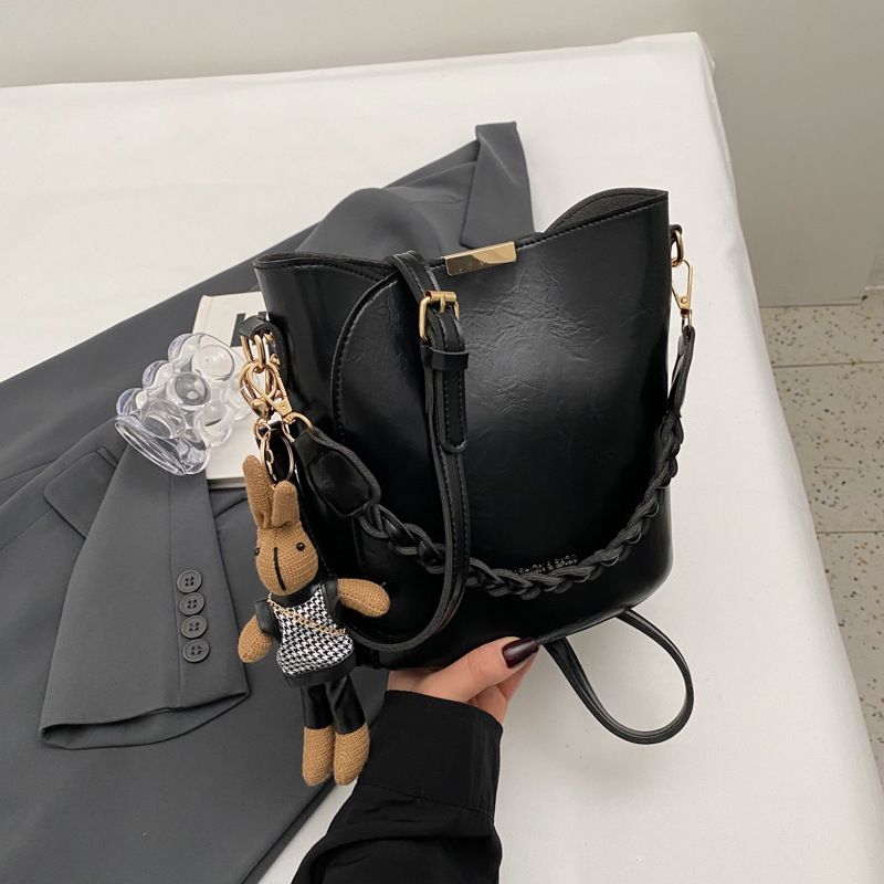 Pequena para mulheres 2025 Nova bolsa transversal versátil de alta qualidade com alça de mão_voghion.com