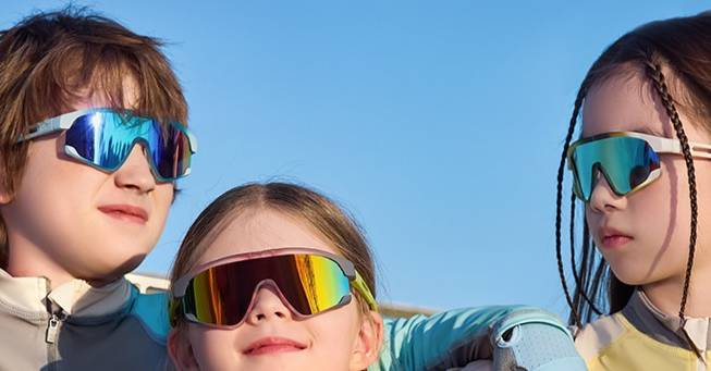 Occhiali da sole polarizzati per bambini: protezione UV400, pieghevoli e leggeri per avventure all'aria aperta_voghion.com