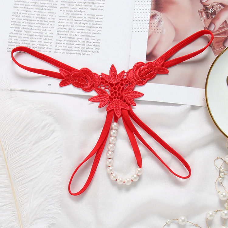 Three-dimensional pearl ladies water-soluble flower thong low-rise sexy see-through T pants_voghion.com