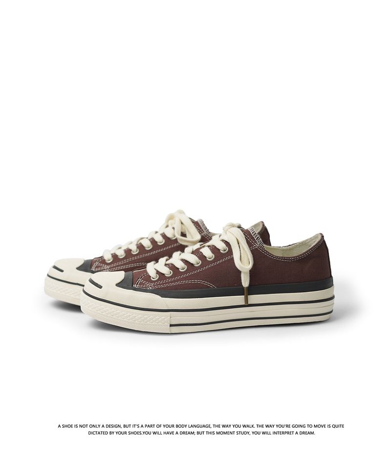 2024 novos sapatos brancos masculinos e femininos com sola grossa e respirável, lona com aumento de altura e cano baixo, da moda, japoneses e_voghion.com