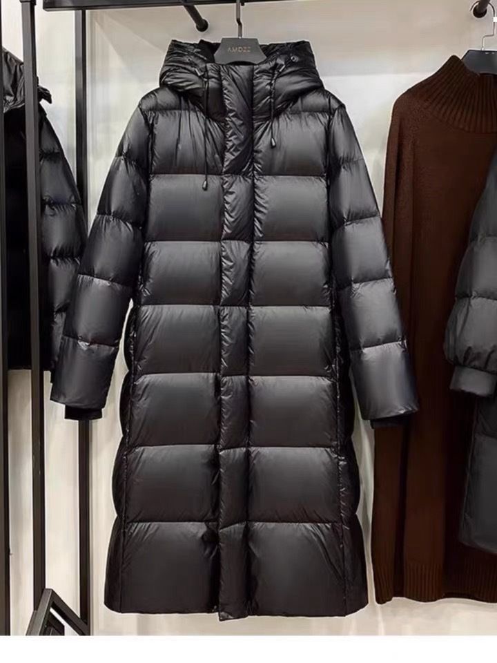 Women’s Long Down Coat – 85% White Duck Feather, 400g Ultra-Warm, Knee-Length Winter Jacket With 3D Embroidery (XS-XXXL)_voghion.com