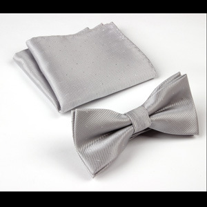 Cravatte e fazzoletti da uomo, sciarpa, papillon, completo combinato all'ingrosso, papillon monocolore, modello di lavorazione papillon da uomo_voghion.com