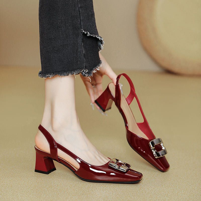2025 Summer New French Style One-Strap Closed-Toe Sandals For Women, Chunky Heel Square Toe Backless Single Shoes, Red_voghion.com
