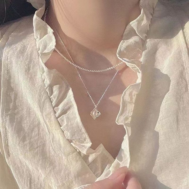 Collier de perles en métal irrégulier en argent pur, style féminin, tempérament de niche, sensation de douceur et de luxe, meilleur_voghion.com