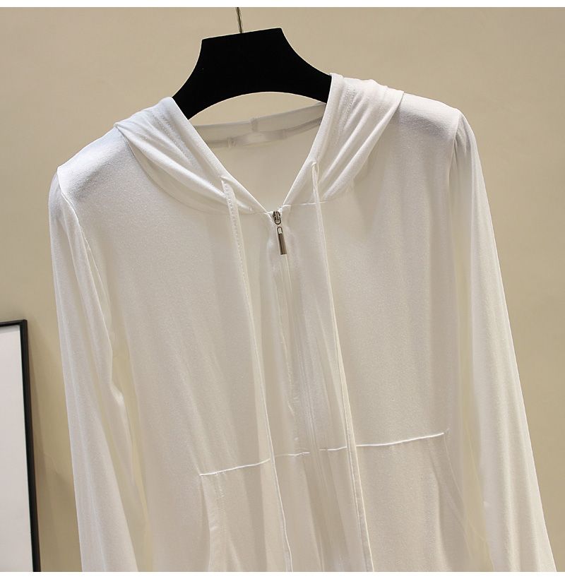 Giacca sottile con cappuccio bianco e orlo curvo, protezione solare_voghion.com