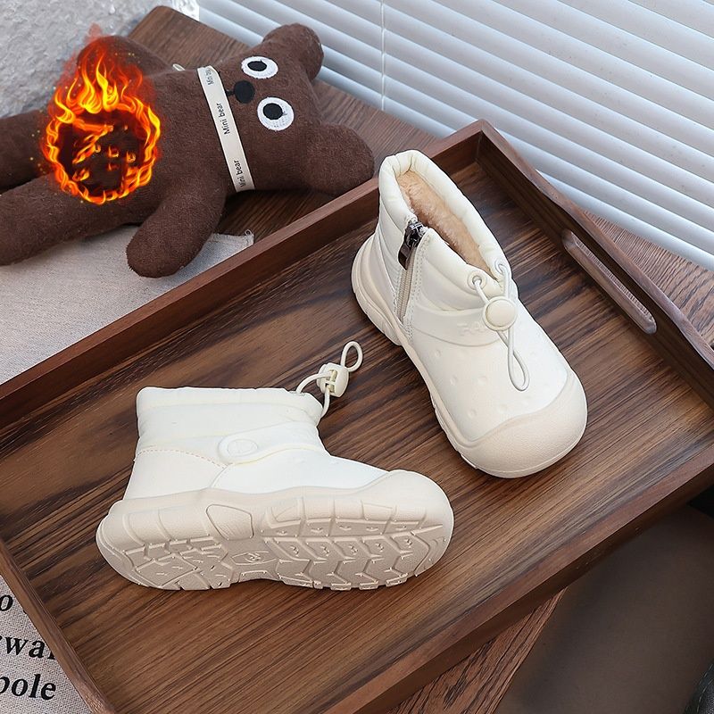 "Sportliche wasserdichte Schneestiefel für Kinder – Fleecegefütterte Winterschuhe für Jungen & Mädchen (Schwarz/Khaki/Creme)"_voghion.com