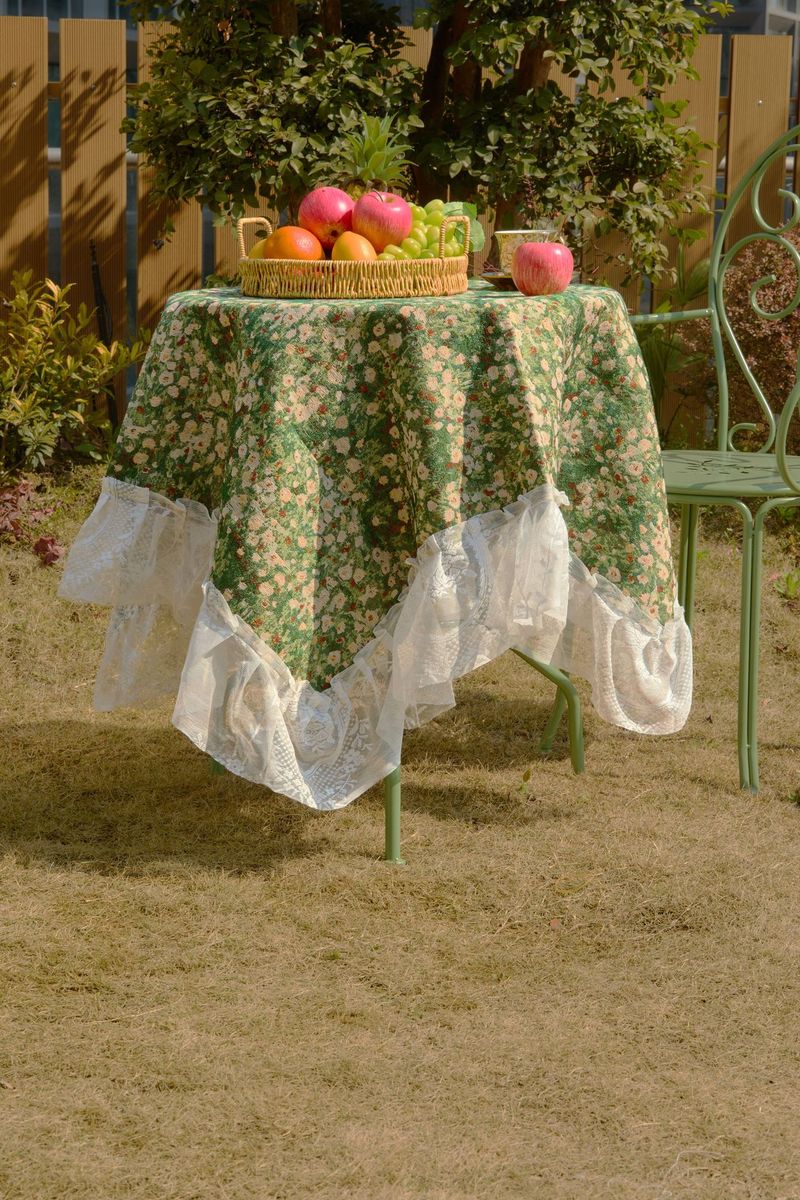 Tablecloth Jacquard Lace Ruffles Multifunctional Cover For Bedside Table_voghion.com
