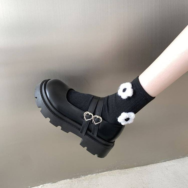 Scarpe in pelle per donna 2025-1 Nuovo stile britannico con suola spessa, dolci e fresche, scarpe singole giapponesi_voghion.com