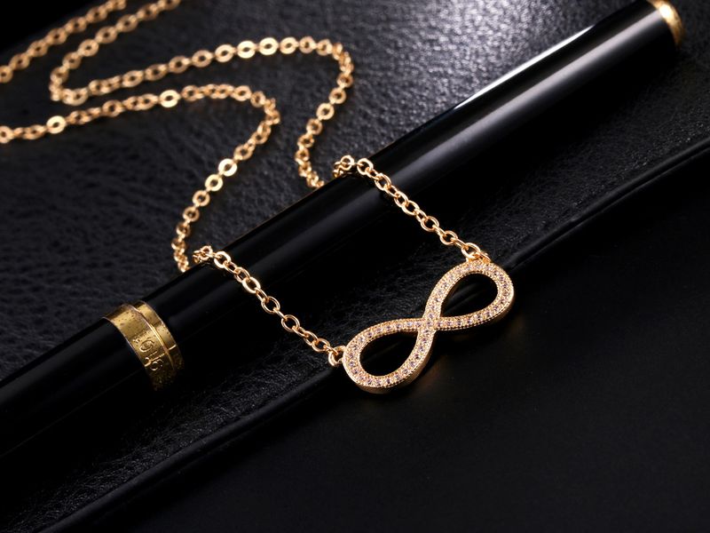 3-teiliges Schmuckset für Damen, elegantes Armband-, Ohrstecker- und Halskettenset mit Unendlichkeitssymbol und Zirkonia_voghion.com