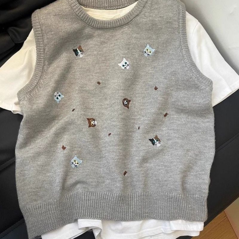Gilet pull sans manches pour femme, nouvelle version coréenne du printemps 2024, avec broderie de chat amusant, réduction de l'âge_voghion.com