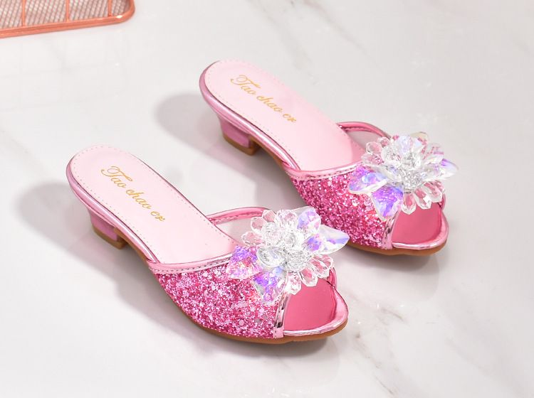 Mädchen 3 Hausschuhe 2024 neu 4 High Heels mit weicher Sohle Koreanische Version 5 Kinderkristallschuhe 6 offene Zehensandalen_voghion.com