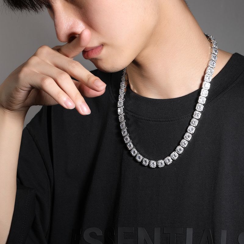 Punk-Halskette mit geometrischer Box-Kette und Diamantakzenten für Damen und Herren, leichter Luxus im Hip-Hop-Stil, mit Federverschluss, ideal als Geschenk_voghion.com