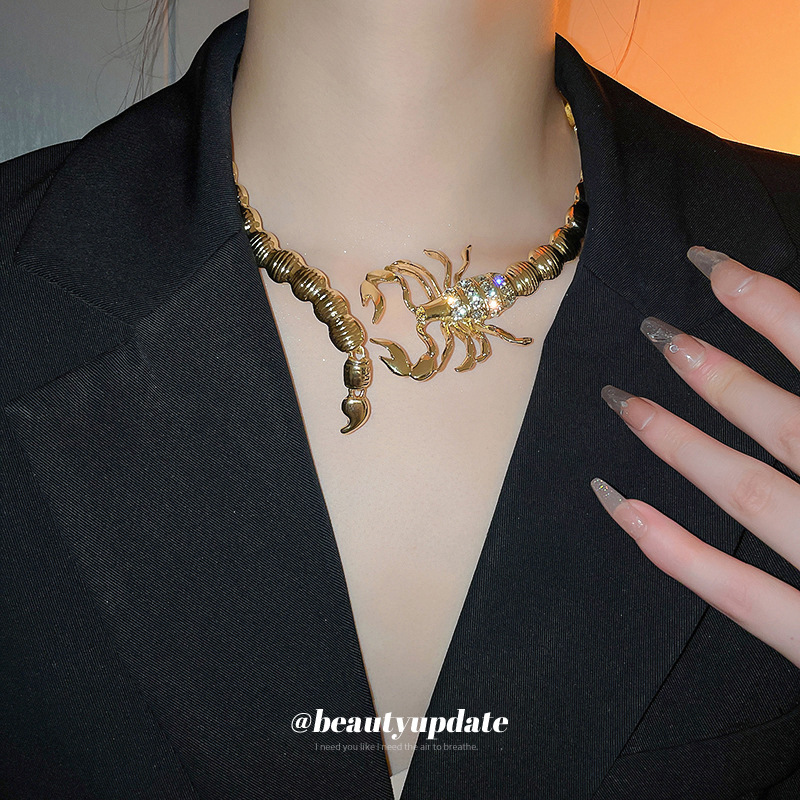 Exaggerated Diamond Studded Open Collar With Personalized Choker Animal Scorpion Design Collarbone Chain, Niche Spicy_voghion.com