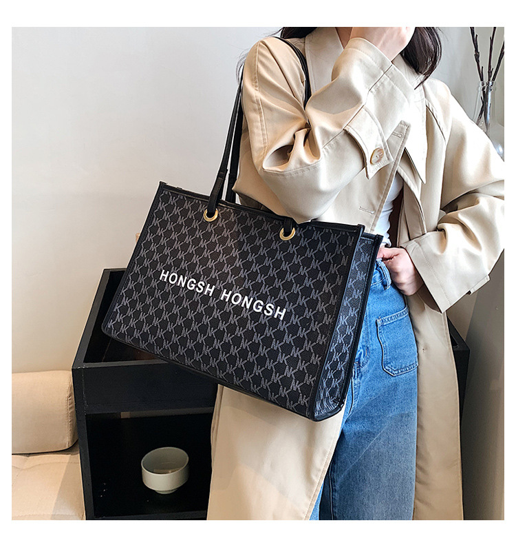 Borsa a tracolla all-in-one retrò da pendolare di moda da donna di nuova moda di grande capacità 2023. Borsa tote per classe universitaria_voghion.com