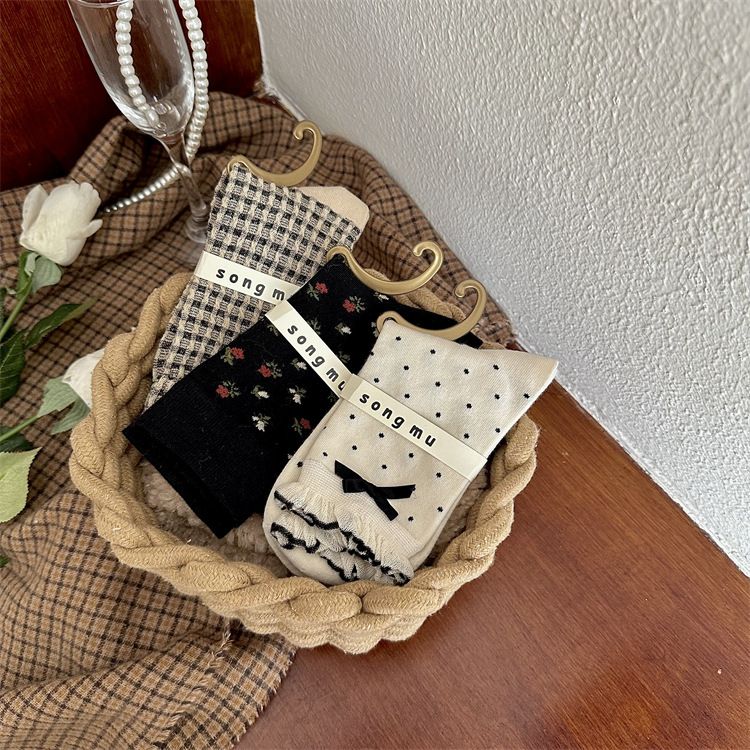 Chaussettes en dentelle pour enfants, automne et hiver, nœud en coton, style japonais, petit parfum, style JK, vagues, pois, Lolita, moyennes_voghion.com