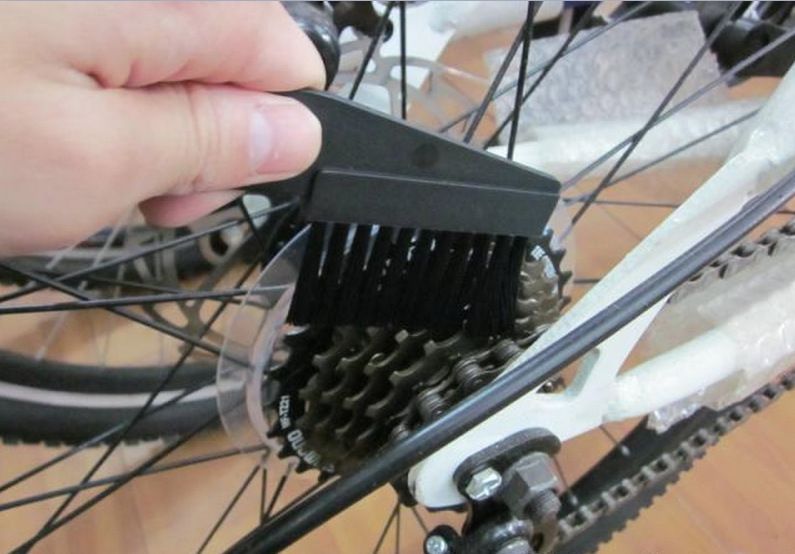 Nettoyeur de brosse/chaîne portable pour vélos de montagne, nettoyeur de brosse, outil de nettoyage de chaîne de vélo de route_voghion.com