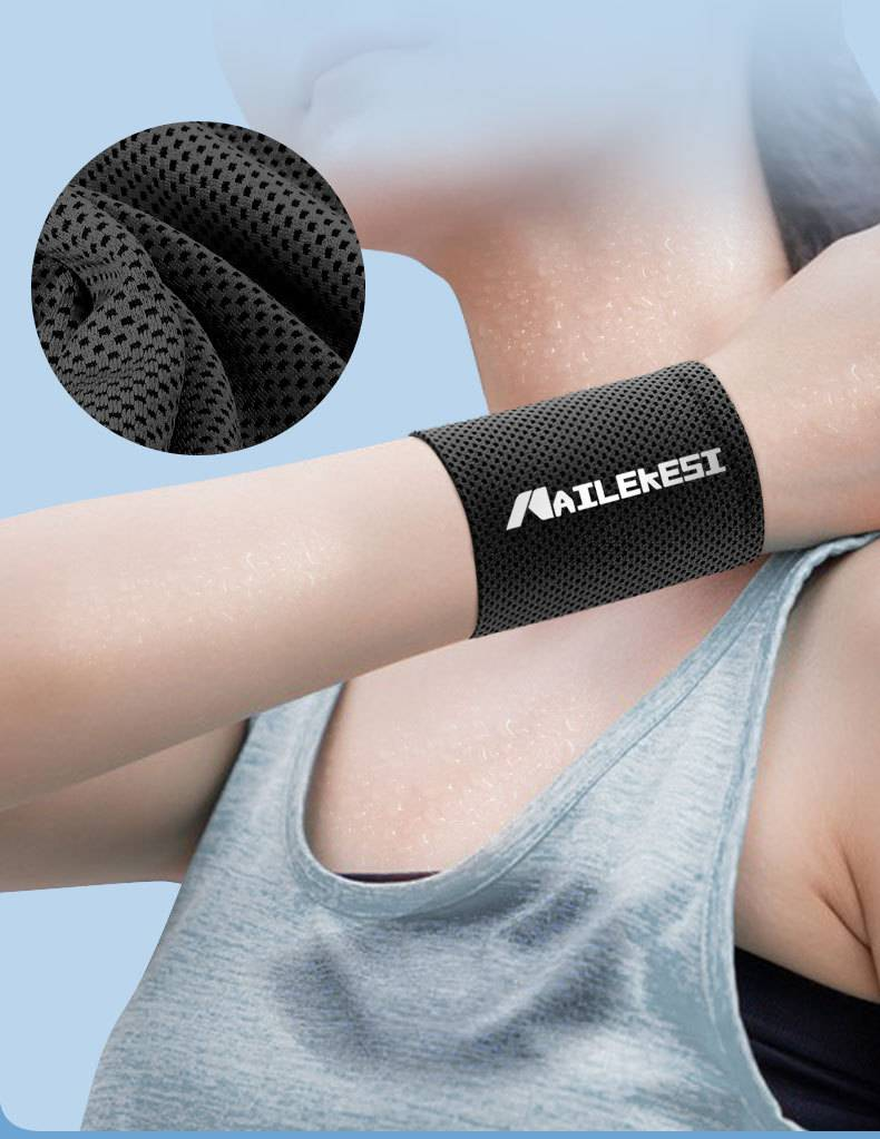 Unisex Sports Wristband Sweat Absorbent & Cooling Towel – Quick-Dry Gym Accessories For Running, Tennis & Summer Workouts_voghion.com