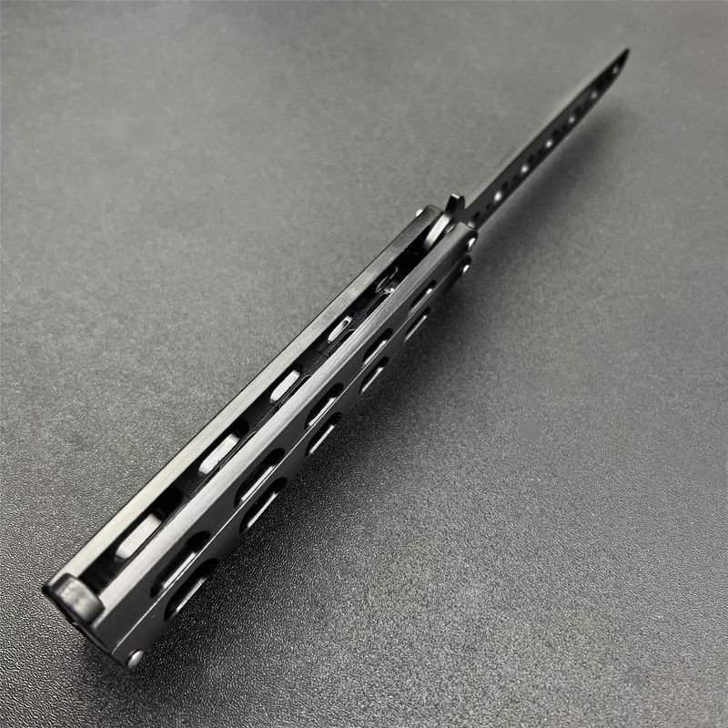 Unsharpened Thickened Butterfly Comb Folding Ornamental Throwing Seven-Hole Practice Knife_voghion.com