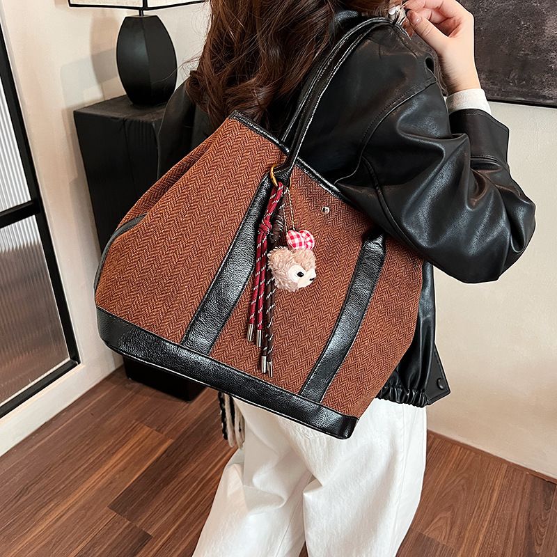 Borsa a tracolla da pendolare grande capacità semplice e portatile da donna autunno/inverno 2024_voghion.com