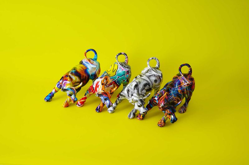 European Style Colorful Cow Ornament Water Transfer Graffiti Creative Home Living Room Handmade Entrance Decoration_voghion.com