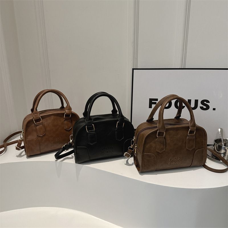 Popolare tracolla a spalla singola per borse da donna Borsa quadrata piccola portatile di nuova moda primavera 2024_voghion.com