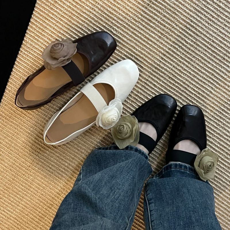 2025 New Style One-Strap Detachable Flower Single Women Flat Shallow Mouth Ballet Shoes_voghion.com