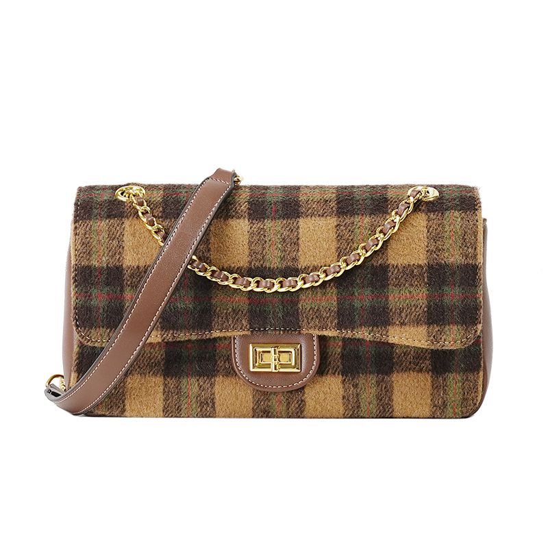 Damen Herbst Winter Neue Mode Nischendesign Unterarm Woll Schulterkette High-End Crossbody Kleine Quadratische Tasche_voghion.com