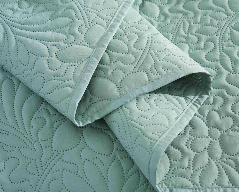 CG05 Five-Leaf Clover Bed Cover Set, Suitable For Bedrooms And Living Rooms (1* Bedspread +2* Pillowcase, No Duvet Core Or Pillow Core)_voghion.com