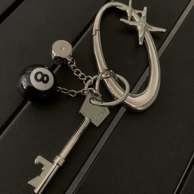 Stylish Ellipse Keychain With Unique Dice & Bottle Opener - Trendy Minimalist Accessory For Keys & Bags Keychain Bag Ainworth Niche Trend Dice_voghion.com
