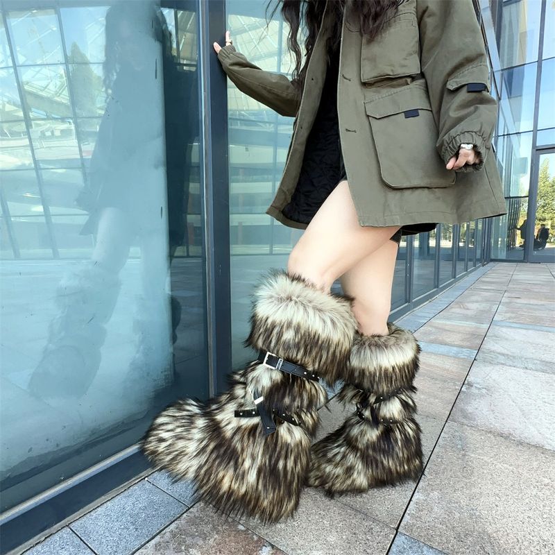 Botas de invierno con plataforma plana estilo punk para mujer, con tachuelas y piel sintética: antideslizantes, cálidas y a la moda (varios colores y tallas disponibles)._voghion.com