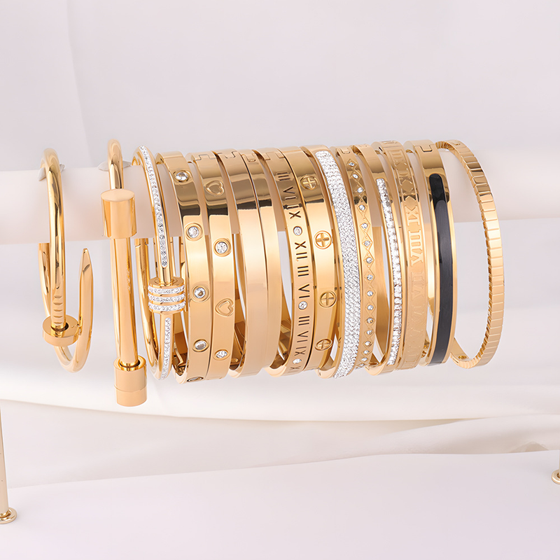 Luxury Titanium Steel Bracelets Fashion Gift For Girlfriend Or Wife_voghion.com
