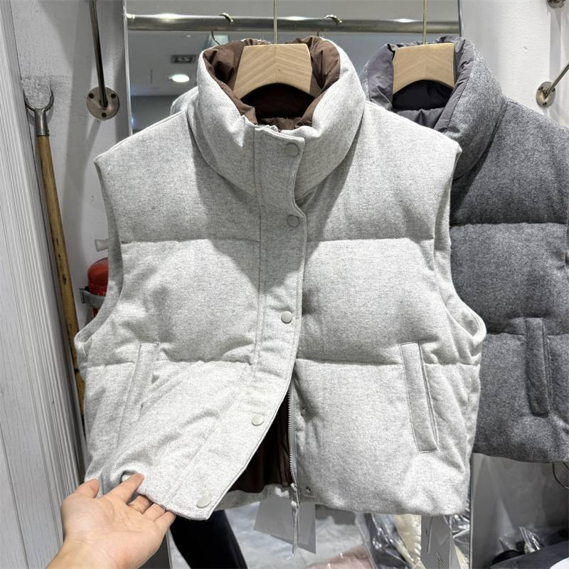 Damen-Steppweste mit Stehkragen – Kurze Pufferweste mit Entendaunenfüllung (Grau/Weiß, M-L)_voghion.com