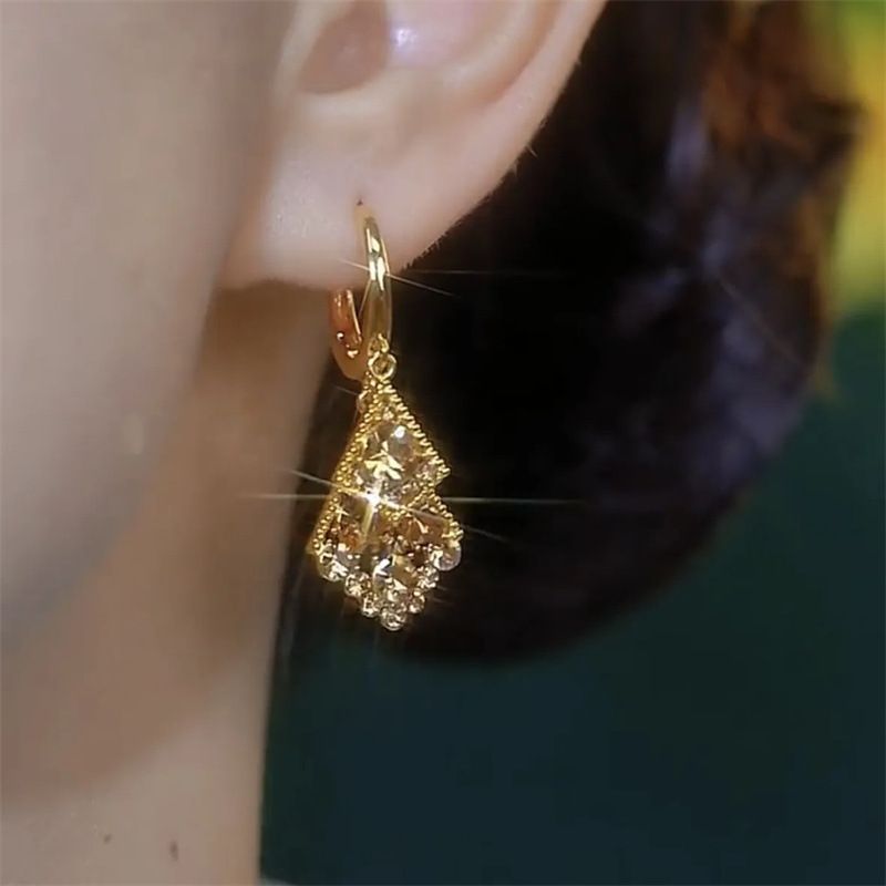 Kompakte schwarz glasierte Kreisohrringe aus reinen Silbernadeln, exquisites und Nischendesign, sommerlich minimalistisch_voghion.com