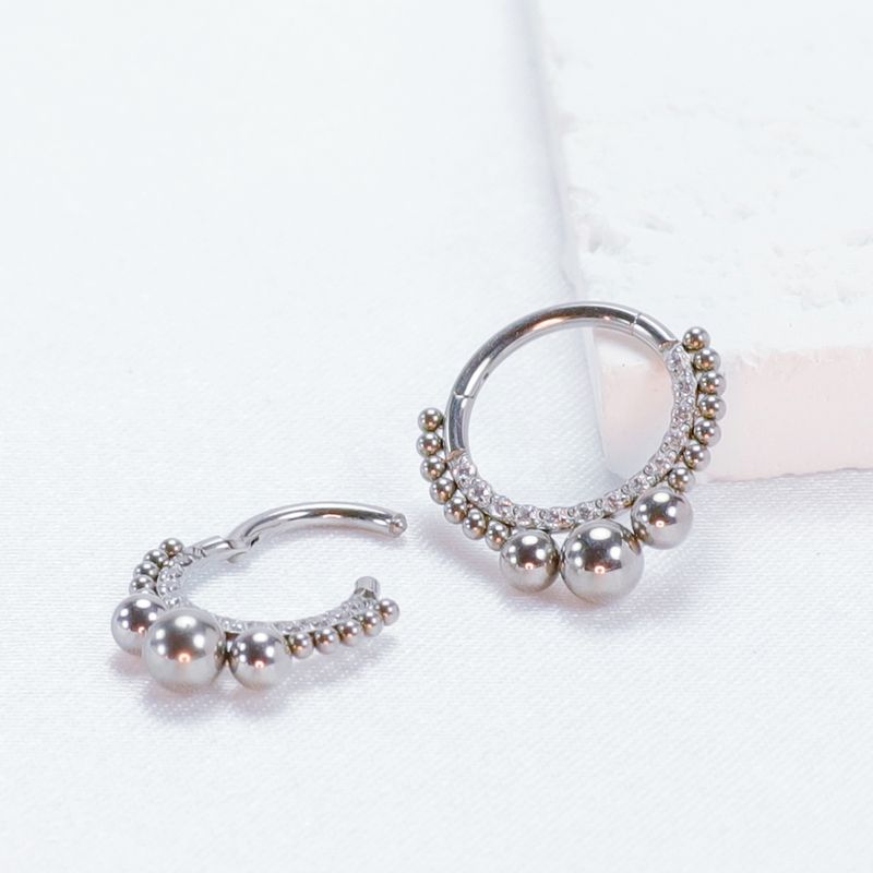 F136 Titan Septum Piercing Helix Näsringar Zirkon Gångjärnssektion Tragus Örhängen Lob Clicker Kroppsbrosk Damsmycken_voghion.com