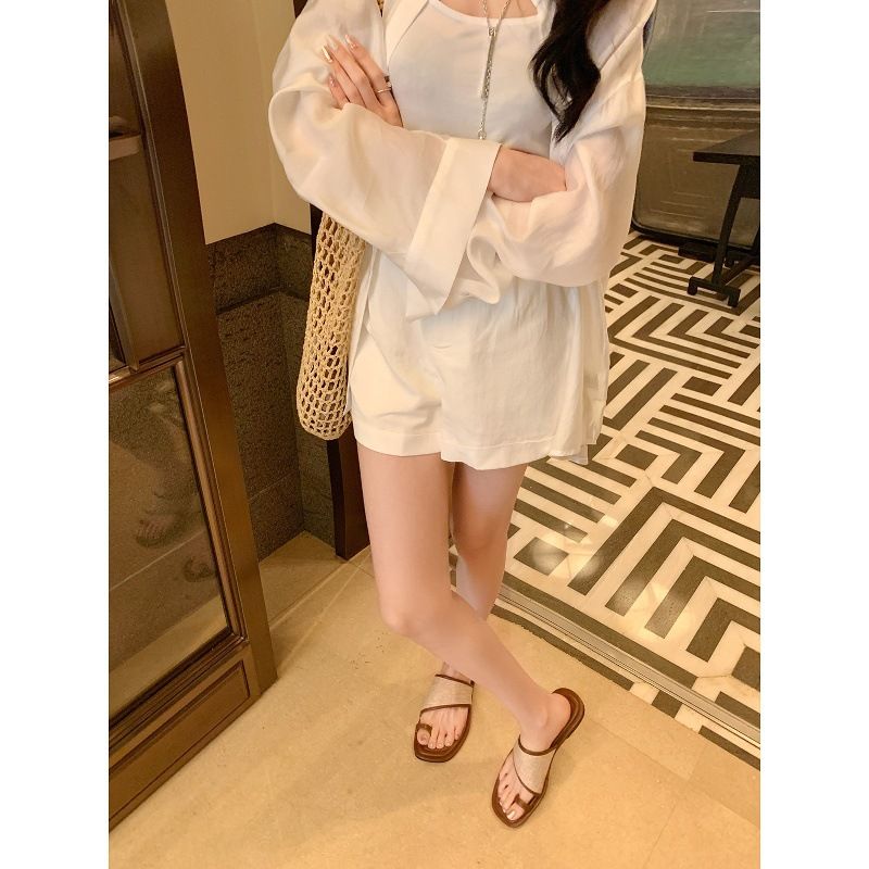 Ciabatte da spiaggia piatte con punta quadrate, intrecciate con erba, sandali da donna per l'estate, Su Yin Moon_voghion.com