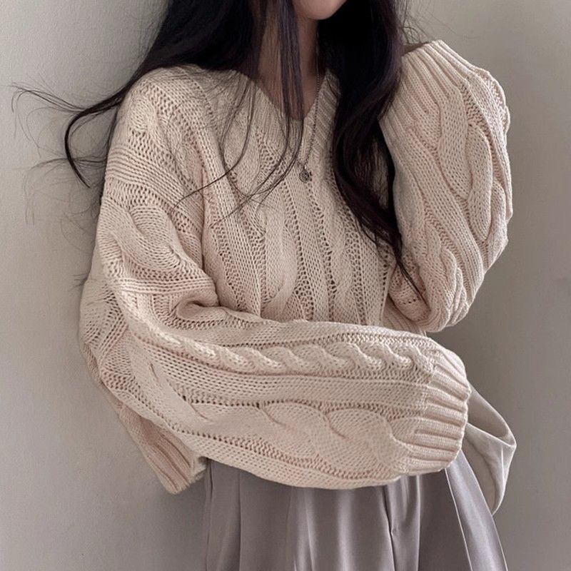Fried Dough Twists dicker Nadelpullover mit V-Ausschnitt, kurze Damen 2024 Herbst und Winter, koreanischer Chic, fauler Langarmpullover_voghion.com