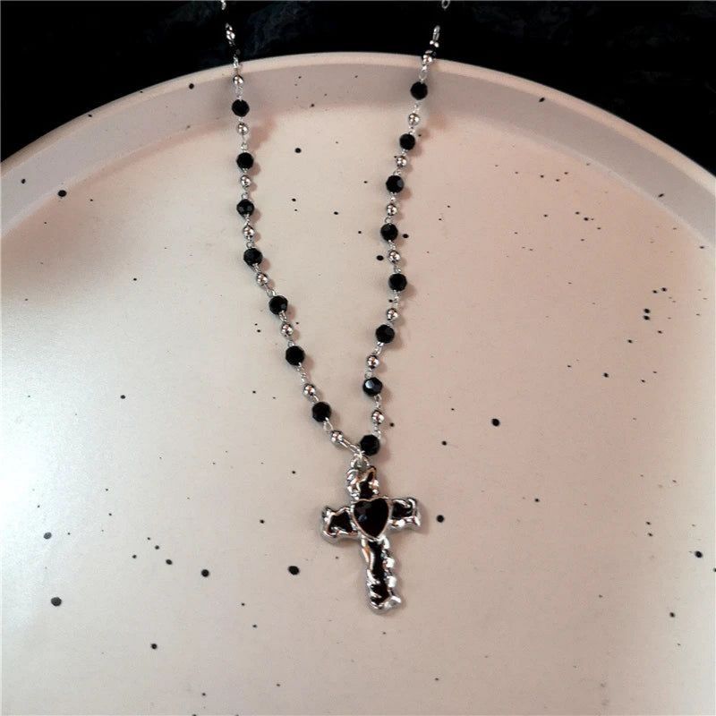 Grenzüberschreitender Sonderverkauf: Halskette mit dunklem Kreuzanhänger im europäischen und amerikanischen Gothic-Stil, schwarze Perlenkette für Damen_voghion.com