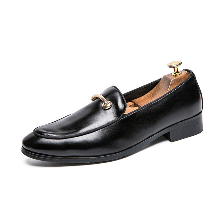 2020 Spring/Summer Fashion Trend British Casual Small Leather Business Dress Splice Metal Buckle Men's Shoes_voghion.com