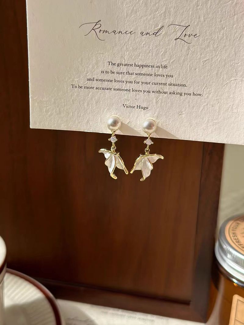 Μενταγιόν με φούντα από μαργαριτάρι με ουρά ψαριού για το φθινόπωρο και το χειμώνα των γυναικών, νέο στοιχείο, ελαφριά πολυτελή σκουλαρίκια υψηλής αισθητικής_voghion.com