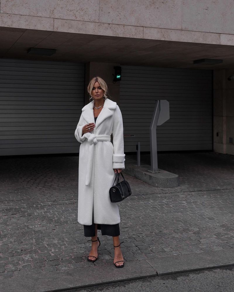 Damenbekleidung imitierter Kaninchenfellmantel für Damen, verlängerter knielanger imitierter Pelzmantel, verdickter warmer Plüschmantel_voghion.com