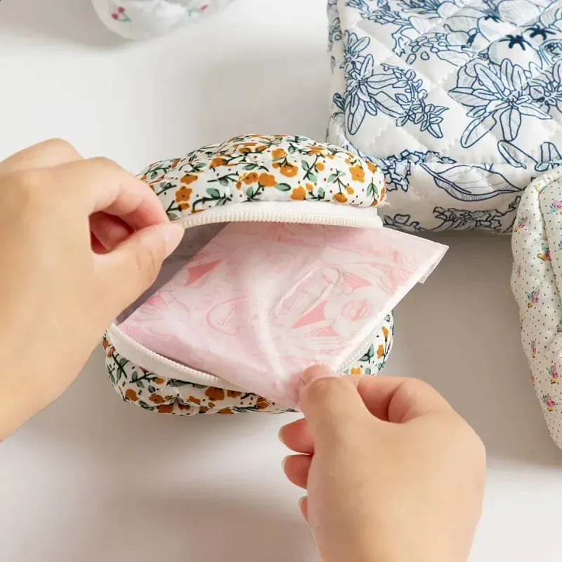 Korean Sanitary Napkin Storage Bag Girl Cartoon Menstrual Cycle Tampon Organic Mini Coin Wallet 250321l_voghion.com